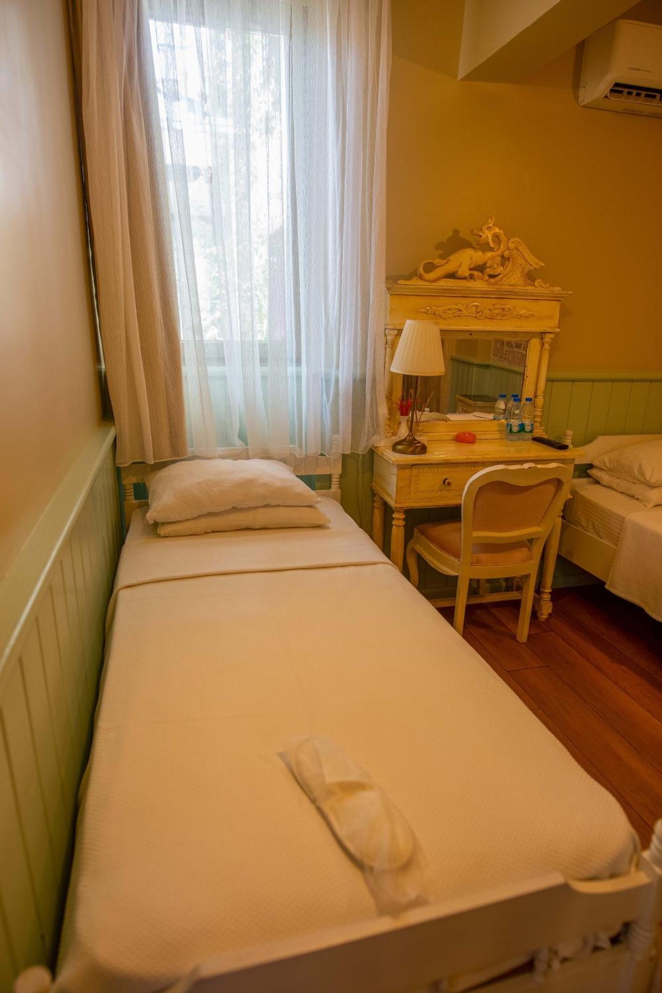 Cunda Mor Limon Otel Ayvalik Bagian luar foto