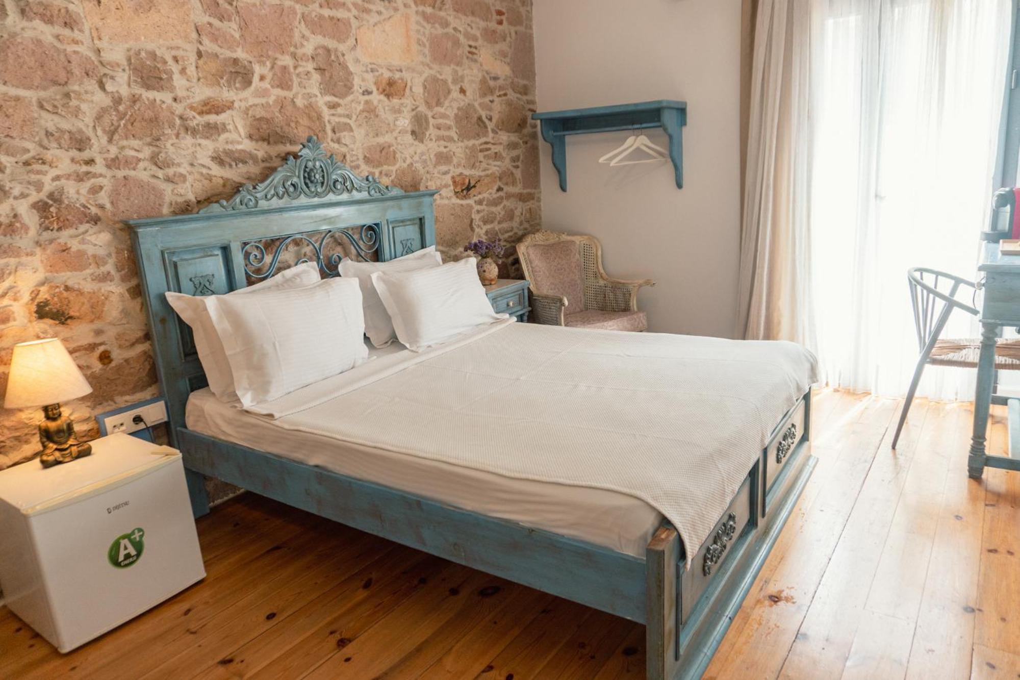 Cunda Mor Limon Otel Ayvalik Bagian luar foto